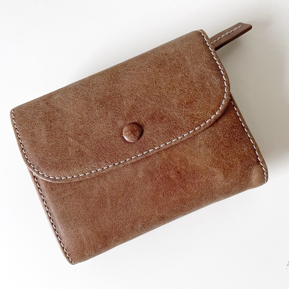 ROOTS trifold clutch wallet